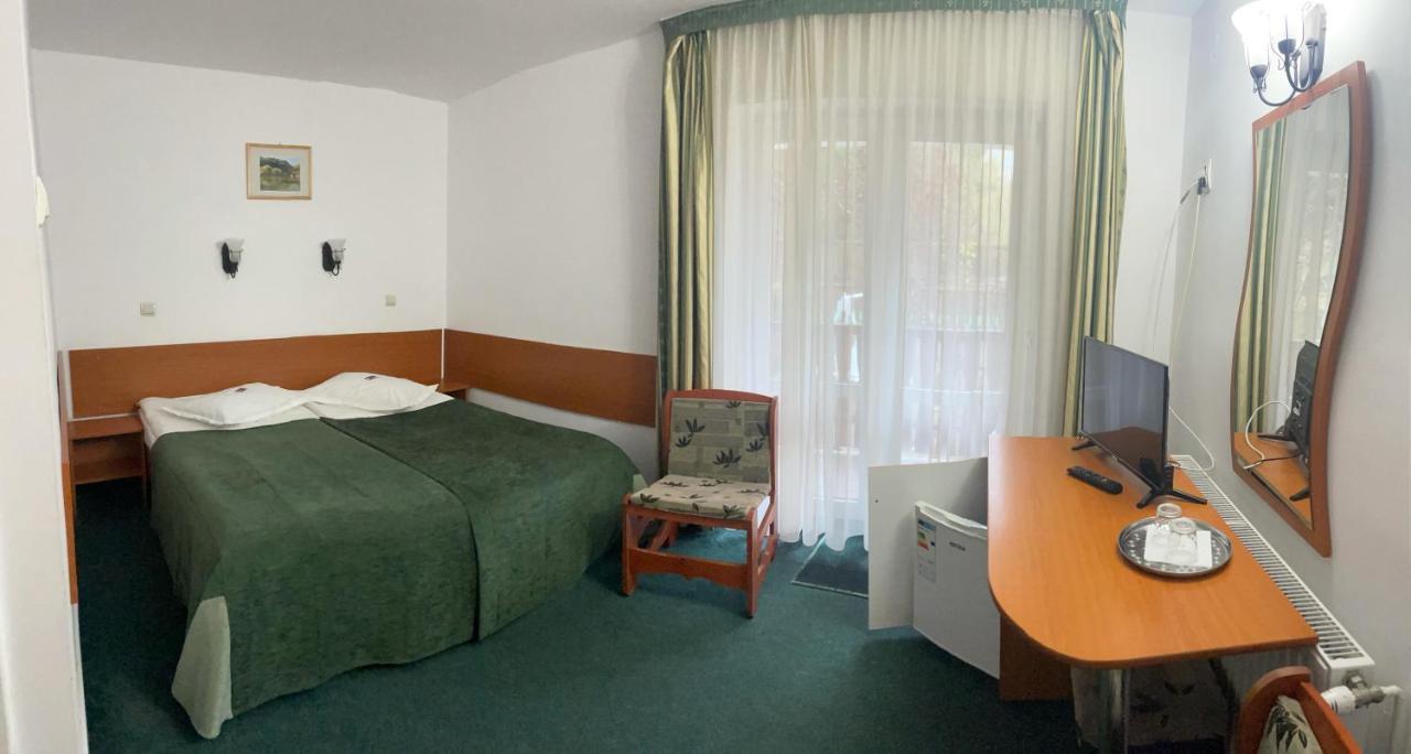 Pensiunea Olt Centrum/ Olt Centrum Panzio BaileTusnad Dış mekan fotoğraf